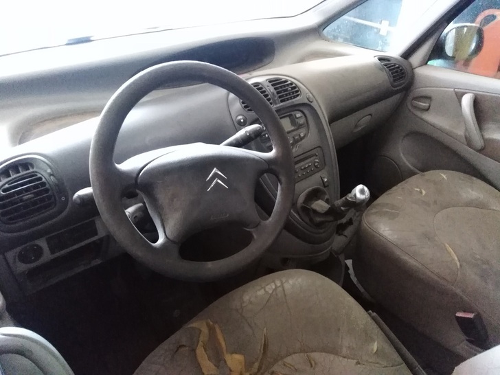  Citroen XSARA 2003    EN DESARME